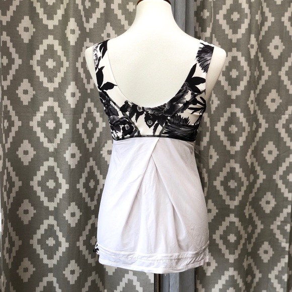 Ω Lululemon Athletics Floral Tank top - Picture 4 of 8